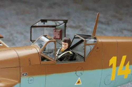 Miniatura 6 de Hasegawa Kit de modelo Trop Messerschmitt BF109F-4 a escala 1:32