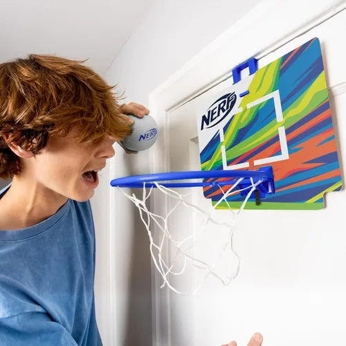 Miniatura 5 de Nerf Nerfoop - El clásico juego de mini baloncesto de espuma y aro - Ganchos en puertas - Juego para interiores y exteriores - Un favorito desde 1972