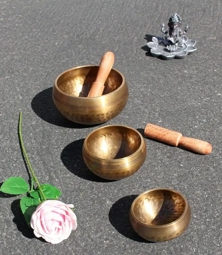 Miniatura 5 de Juego de 3 cuencos tibetanos para cantar tibetanos, cuenco del Himalaya para chakras, meditación, sanación mental, paz de corazón, oración, yoga