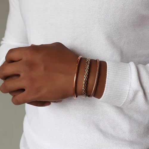 Miniatura 4 de Coppervast Pulseras de cobre para hombre y mujer Juego de 3 con bolsa de regalo Hecho a mano 100% cobre