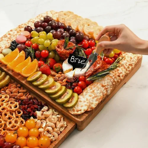 Miniatura 4 de Juego de tablas de charcutería extra grandes de 33.7 x 15.7 pulgadas, juego de tabla de queso y cuchillos 100% de bambú, bandeja de plato de queso