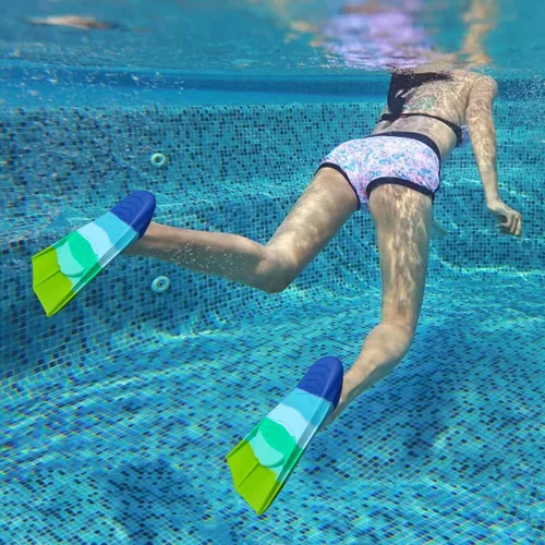 Miniatura 37 de Gugmoy Kids Swim Fins,Comfortable Silicone Flippers for Swimming and Diving,Size Suitable Beginners Kids Girls Boys Adults