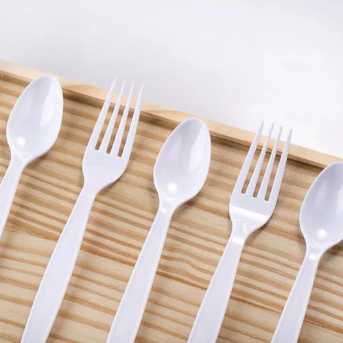 Miniatura 3 de MOACOCK Juego de cubiertos de plástico blanco de 200 unidades, tenedores y cucharas de plástico resistentes cubiertos desechables para suministros
