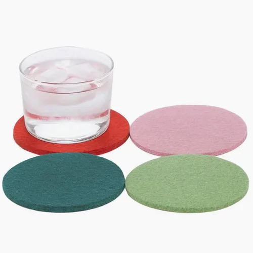 Miniatura 20 de Graf Lantz - Juego de 4 posavasos redondos de lana de merino Bierfilzl - Negro (círculos de 10 cm) - Absorbe el 30% del peso - Lana alemana