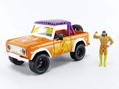 Jada Toys WWE 1:24 1973 Ford Bronco - Coche fundido a presión con figura de Macho Man Randy Savage de 2.75 pulgadas, juguetes para niños y adultos