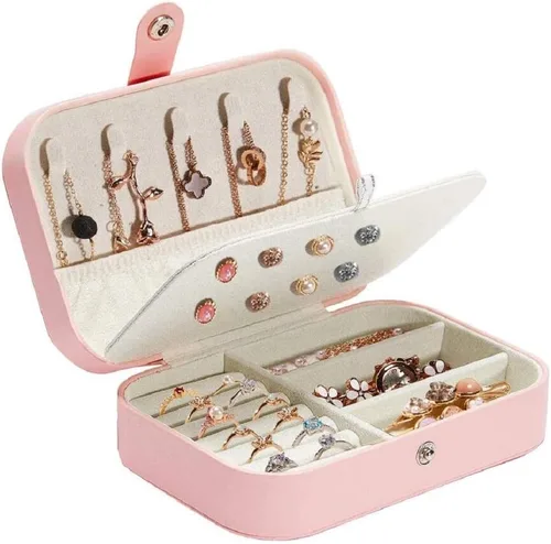 Chelory Joyero pequeño para aretes anillos collares pulseras piel sintética portátil organizador de joyas de viaje para mujeres y niñas mini soporte