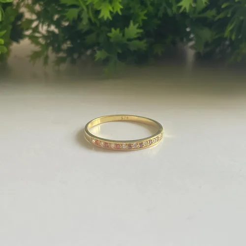Anillo de boda alternativo de granate y diamante blanco para mujer, anillo de aniversario de media eternidad con acabado de oro de 14 quilates,
