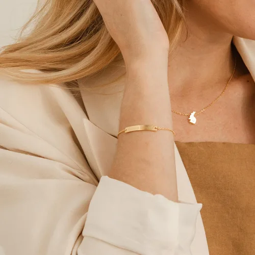 Miniatura 3 de Petite Boutique Pulseras de barra de identificación personalizadas con nombre de coordenadas para mujer, base chapada en plata