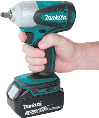 Miniatura 3 de Makita XWT06 18V LXT® Kit de llave de impacto sin cable de iones de litio de 3/8" de accionamiento cuadrado (3.0Ah)