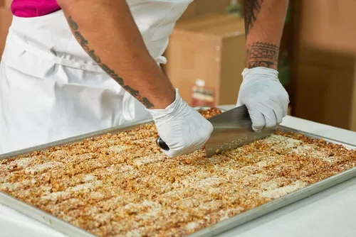 Miniatura 5 de Anahola Granola Granola de jengibre y mango - Granola hawaiana saludable - Granos antiguos sin azúcar añadido - Hecho a mano desde 1986 - Bueno
