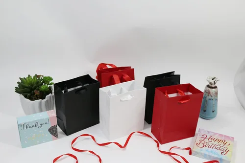 Miniatura 5 de 12 bolsas de papel de regalo extra pequeñas con asas de cinta (4.5 x 5.5 x 2.5 pulgadas), para recuerdos de fiesta, baby shower, bodas, vacaciones