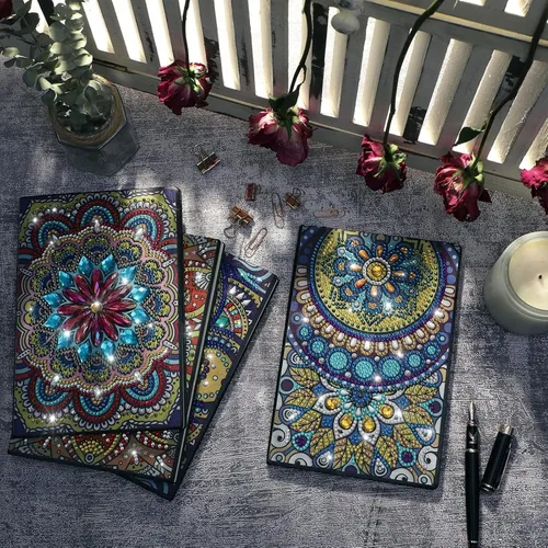 Miniatura 7 de Ctosree Juego de 4 cuadernos de arte de diamantes para adultos, adolescentes, mandala, pintura de diamante, diarios forrados, 5D, puntos de gema 5D