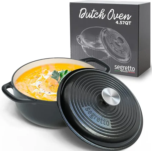 Segretto Cookware Horno holandés de hierro fundido esmaltado con asa, 4.57 cuartos de galón, negro de 4.57 cuartos de galón, apto para horno, olla