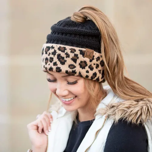 Miniatura 156 de Funky Junque - Gorro para mujer con ranura para cola de caballo