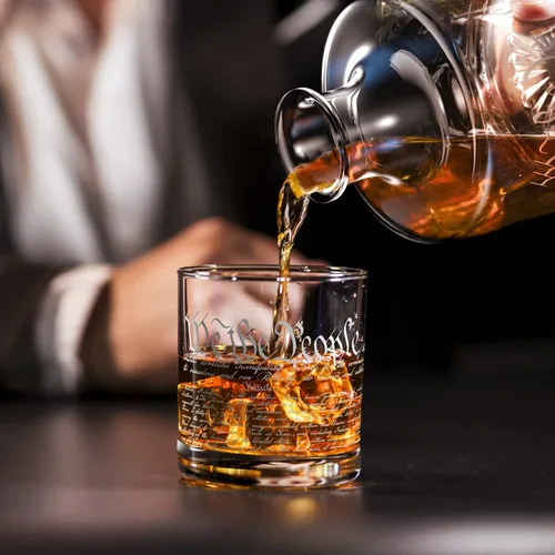 Miniatura 2 de Constitution Of The United States - Vaso de whisky a la antigua usanza, regalo patriótico We The People American USA - 10 oz - Fabricado en Estados