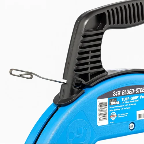 Miniatura 6 de IDEAL Electrical 31-057 Cinta de pesca de acero azul de 240 pies. Cinta de pesca de acero azul con gancho formado y estuche Tuff-Grip Pro, acabado