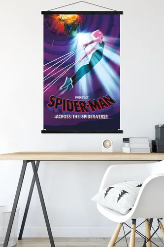 Miniatura 5 de Trends International Marvel Spider-Man: Across The Spider-Verse - Póster de pared de una hoja de Gwen Stacy, 22.37 x 34.00 pulgadas, impresión