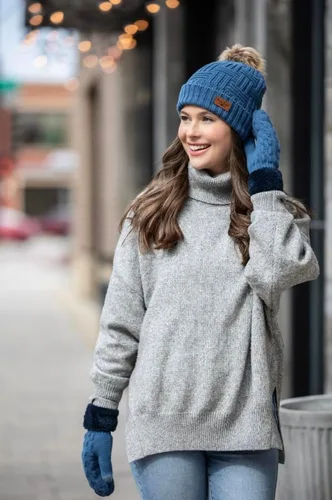 Miniatura 9 de Britt's Knits Sombrero de punto forrado de felpa con pompón para mujer
