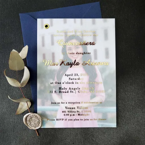 Miniatura 5 de Juego de 10 invitaciones de quinceañera con foto, invitaciones de quinceañera de Vellum con imagen, invitaciones de oro personalizables
