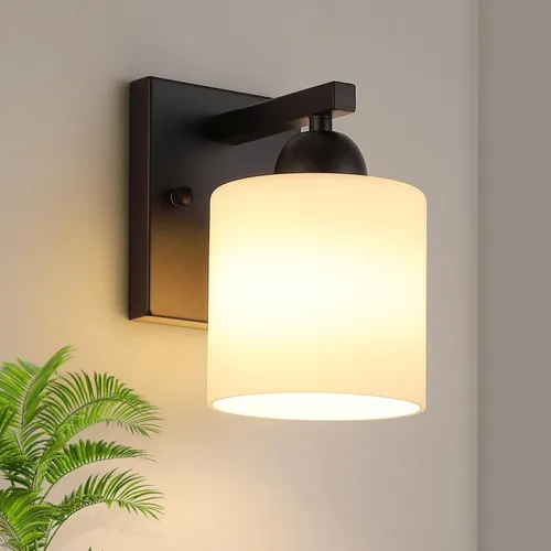 Miniatura 21 de Mecgirn Luces de tocador de vidrio de leche de acero inoxidable para baño, 2 lámparas de baño doradas claras sobre espejo, enchufes E26 de cerámica