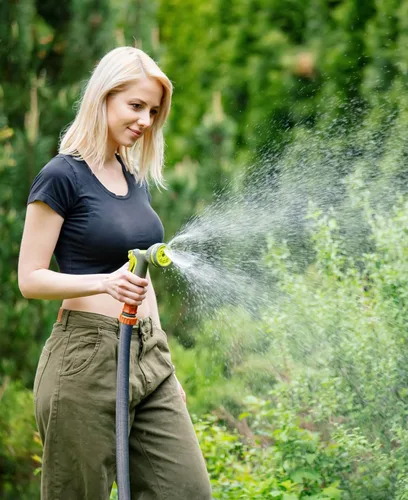 Miniatura 2 de Manguera de jardín ligera de 50 pies, manguera de agua para exteriores, sin torceduras, ultra flexible, resistente a reventones, uso pesado