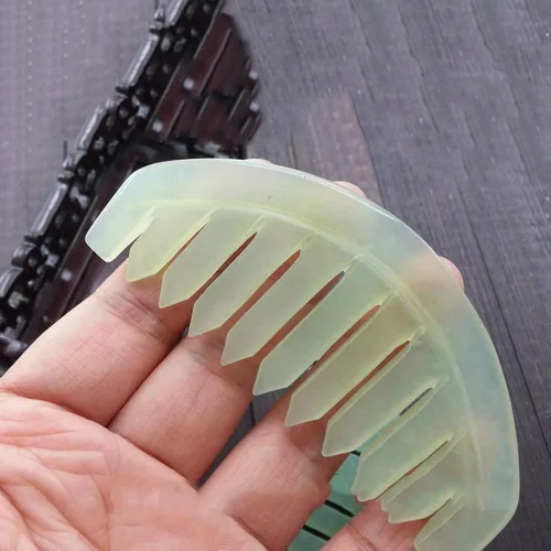 Miniatura 4 de 4 unids verde naturaleza jade piedra masaje peine tradicional natural jade masajeador de acupuntura terapia de cabeza tratamiento de punto gatillo