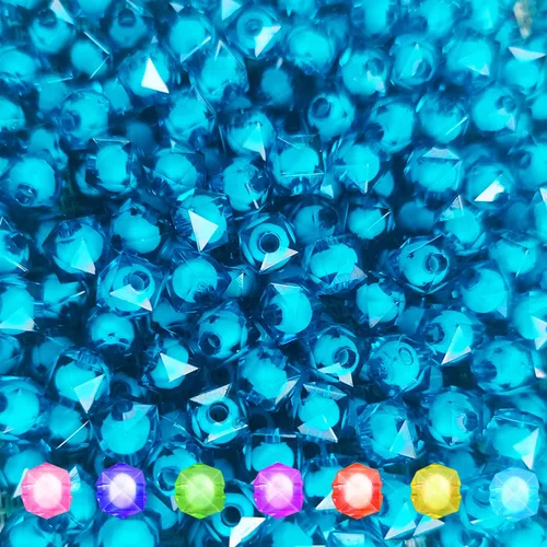 Cubo de 400 cuentas espaciadoras de cristal cuadradas transparentes facetadas de 0.315 pulgadas (0.315 in), cuentas redondas en el interior para