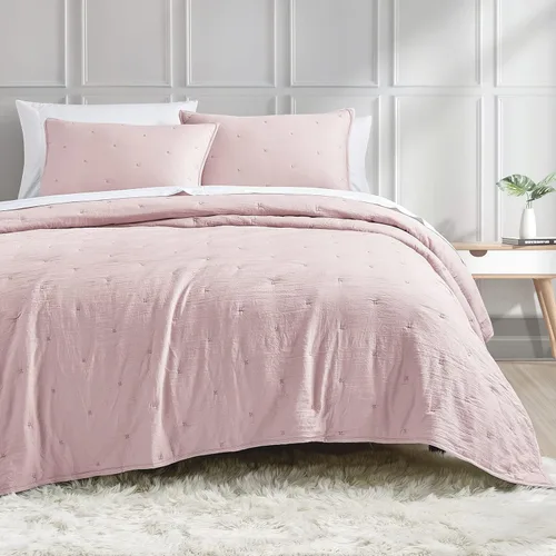BOURINA - Juego de colcha bordado de 3 piezas, microfibra prelavada, ultra suave, ligera, con bordado de estrellas, para cama full/queen, color rosa