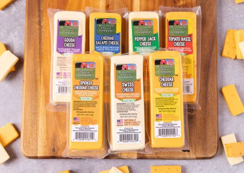 Wisconsin Cheese Company Paquete de regalo 100% de Wisconsin Specialty Cheese Block (7 bloques) - Cheddar, Pepper Jack, suizo, gouda, salami,