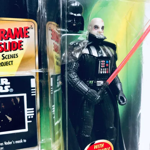 Miniatura 4 de Star Wars POTF2 Power of the Force Freeze Marco Darth Vader con casco extraíble y sable de luz