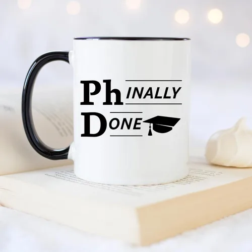 Miniatura 4 de YouNique Designs Phinally Done - Taza de graduación de doctorado de 11 onzas, divertida taza de doctorado, graduación de doctorado (mango negro)