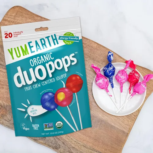Miniatura 7 de YumEarth Paletas Orgánicas Duo Pops, Paletas con Centros Masticables de Fruta - Apto para Alergias (Libre de los 9 Principales), Sin Colorantes
