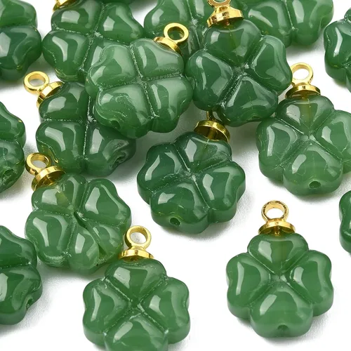 Miniatura 8 de Ipotkitt 20 dijes de trébol de cristal verde de cuatro hojas, adornos de trébol de la suerte, dijes del día de San Patricio para manualidades