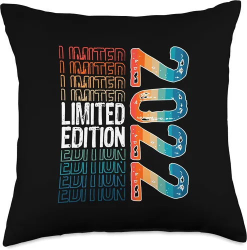 Miniatura 4 de Limited Edition Vintage 2022 Retro Birthday Throw Pillow
