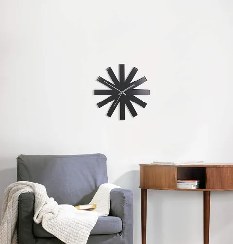 Miniatura 9 de Umbra - Reloj de pared en bandas