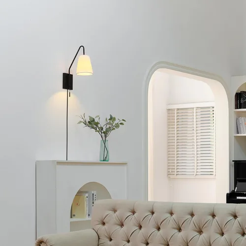 Miniatura 2 de Globe Electric 65000043 Lámpara de pared de 1 luz enchufable o cableada, negro mate, pantalla de tela blanca, brazo oscilante, cable de 1.8 metros