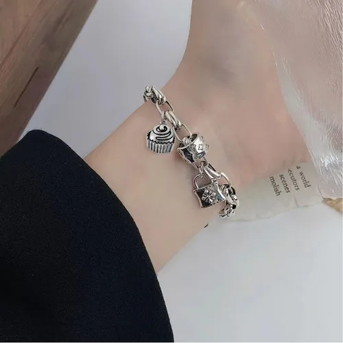 Miniatura 6 de Honbay 70 dijes de aleación para tartas, piruletas, helados, magdalenas, alimentos, colgantes para aretes, pulseras, collares, joyería (7 estilos)