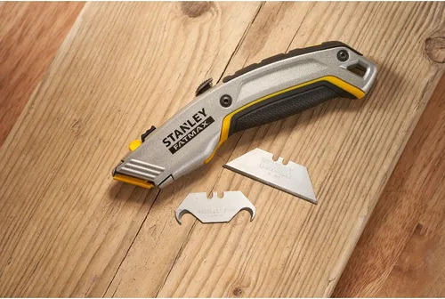 Miniatura 7 de Stanley 0-10-789 2 en 1 - Cuchillo de cierre a presión "Xtreme", color gris