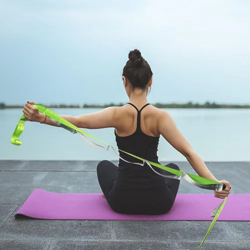 Miniatura 7 de SANKUU - Correas de yoga para estiramiento con 12 bucles, póster de entrenamiento, correas para estiramiento, equipo de terapia física, bandas