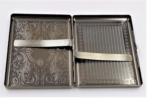 Miniatura 3 de Estuche para cigarrillos retro estilo victoriano con soporte metálico para tamaño regular, king y 100's, tarjetero de bolsillo con patrón grabado