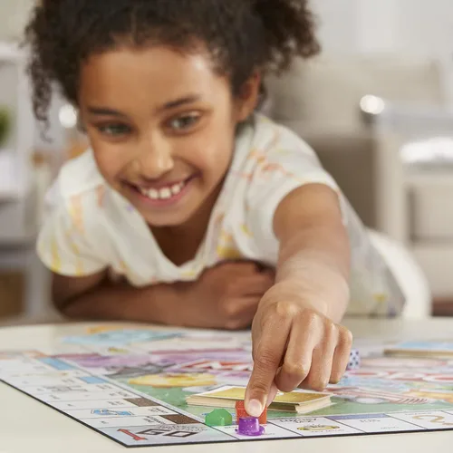 Miniatura 9 de Hasbro Gaming Monopoly Sparkle Edition Juego de mesa, juegos familiares, con fichas brillantes, dados nacarados, aspecto brillante