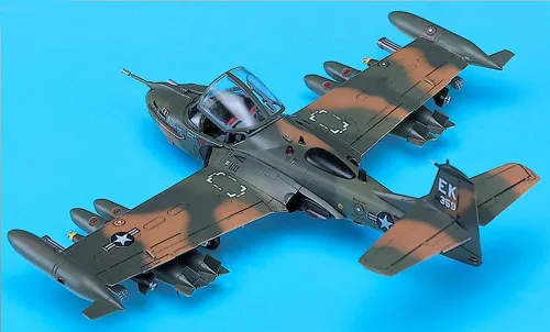 Miniatura 2 de Academy Hobby Model Kits Avión a escala : Kits de aviones y jets, 1/72 A-37B Dragon Fly