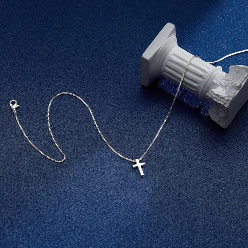 Miniatura 42 de Collar de cruz para mujeres y niñas, delicado chapado en oro de 14 quilates, gargantilla con dije de cruz que no se deslustra, impermeable, moderno