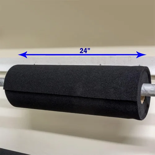 Sin respaldo adhesivo en esta pieza de hoja negra de bucle ancho de 24 x 36 pulgadas, perfecta para cajas de sombra, tableros de exhibición, cabinas