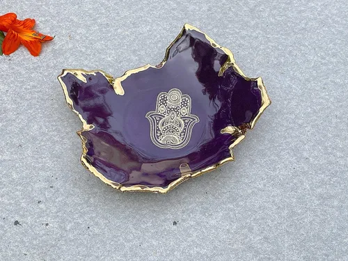 Miniatura 5 de Purple and Gold Hamsa Hand Ring Dish, Handmade Jewelry Holder, Gift for Mom, Daughter, Sister, Bride, Grandmother, Girlfriend, Wife -Stock Photo