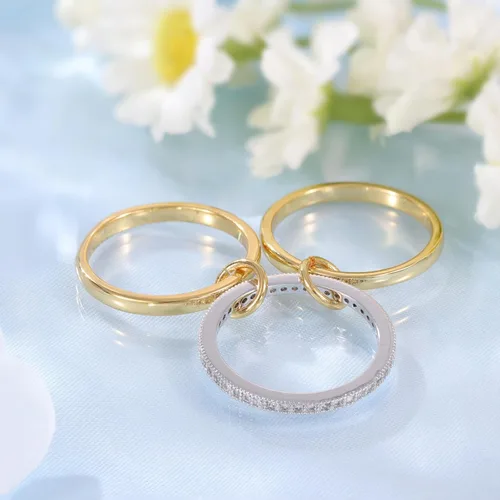 Miniatura 5 de Anillos apilables de oro para mujer, no se deslustra, juego de 3 anillos entrelazados con circonita cúbica, delicados anillos chapados en oro de 18