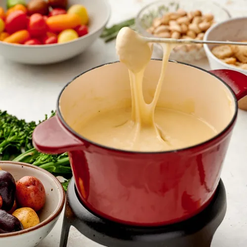 Miniatura 5 de Swiss Knight Cheese Fondue L'Originale, 14 onzas, auténtica fondue de queso suizo, sin OMG, naturalmente sin lactosa y sin gluten, producto de Suiza