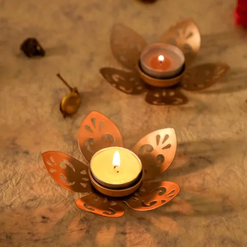 Desi Favors Portavelas con forma de flor cortada con tinte | Perlas decoradas | Decoración navideña | Portavelas Diya para India, Diwali, boda,