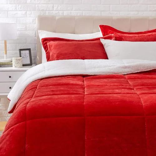 Miniatura 11 de Amazon Basics Juego de ropa de cama de 3 piezas, Sherpa de micromink, ultrasuave, edredón cálido para todas las estaciones, tamaño King, azul Azul