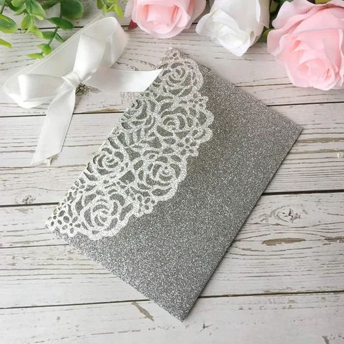 Miniatura 6 de Kit de invitaciones de boda de 5.1 x 7.1 pulgadas, 20 piezas de purpurina plateada en blanco cortado con láser con sobres y bolsillo hueco de rosa